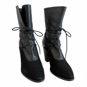 Intentionally Blank Drue Suede Boots 38
